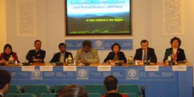 APFNet Participated in COFO 2009/ World Forest Week