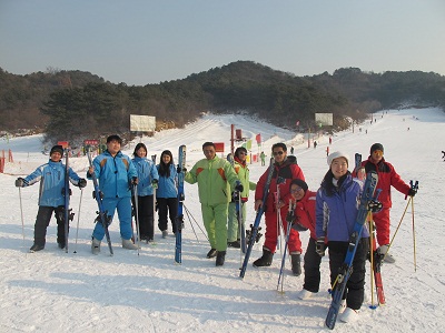 APFNet Scholarship Program Students Experience Winter Culture of Beijing